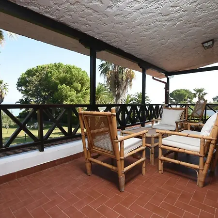 Seafront Palm Villa Chaniotis