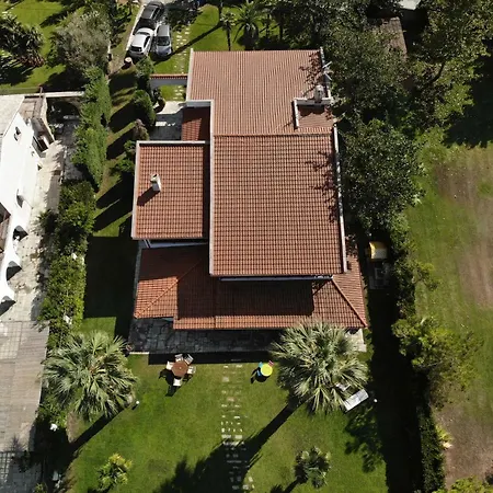 Villa Seafront Palm *