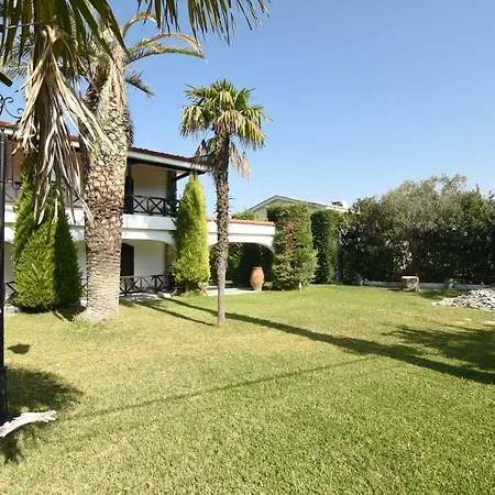 Villa Seafront Palm